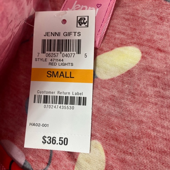 NWT Jennifer Moore Graphic Christmas Lights Sleepshirt and Socks Gift Set - Picture 4 of 5